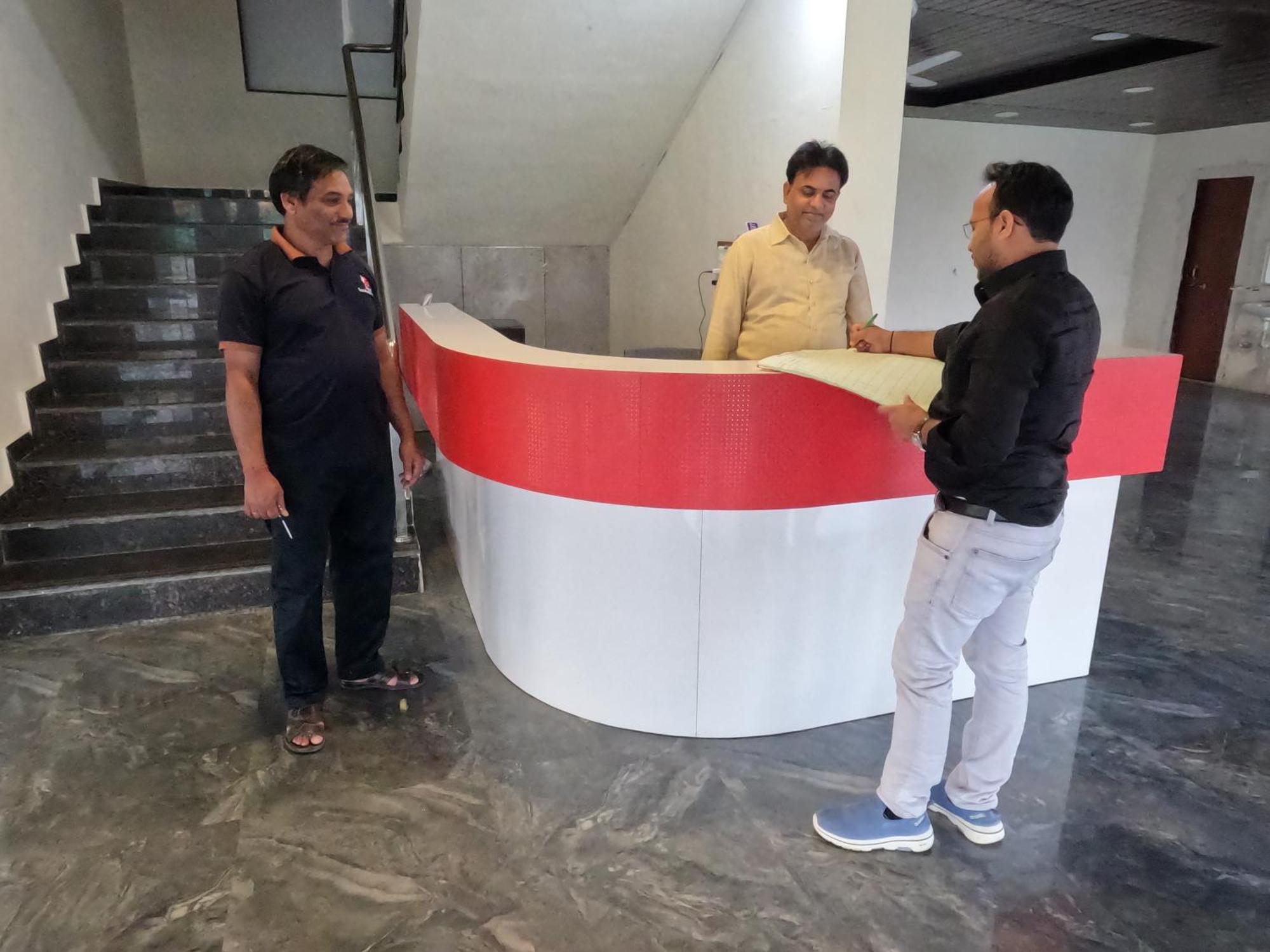 Hotel Sandesh Palace Lonavla Zewnętrze zdjęcie